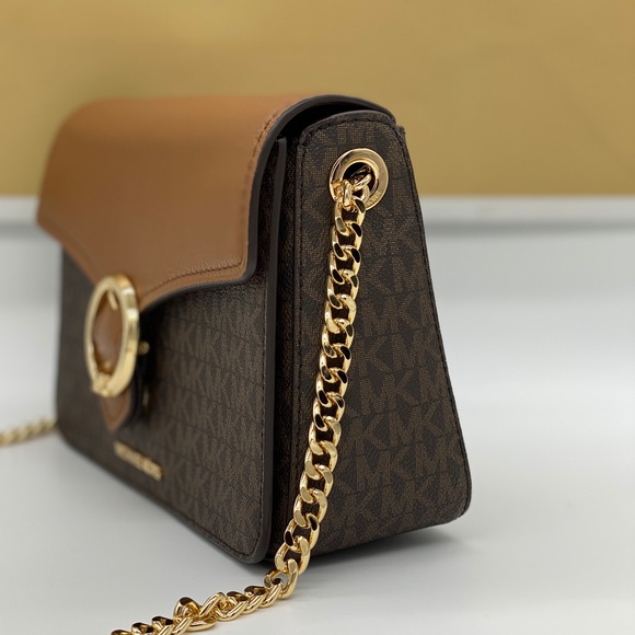 MICHAEL KORS WANDA MEDIUM SHOULDER CROSSBODY BROWN - Picture 7 of 16